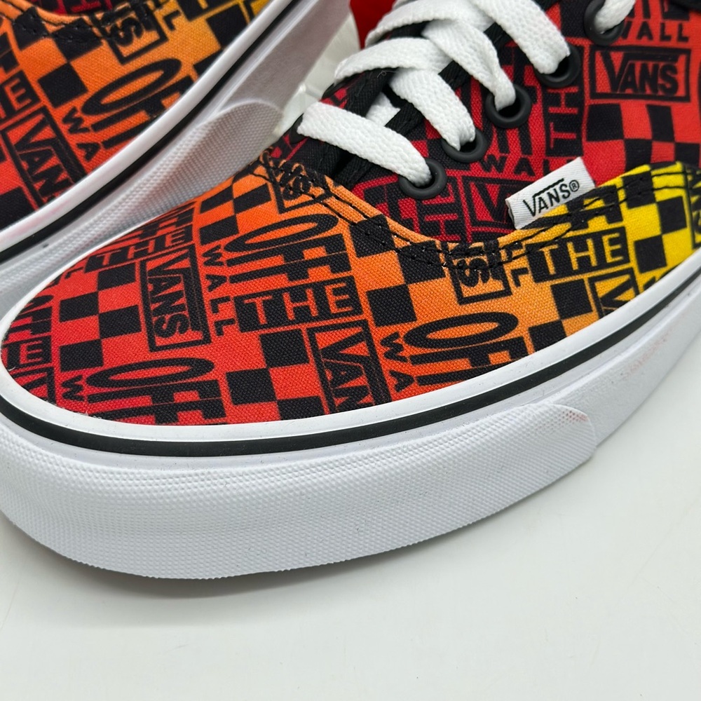 Vans Authentic - Picture 2 of 9